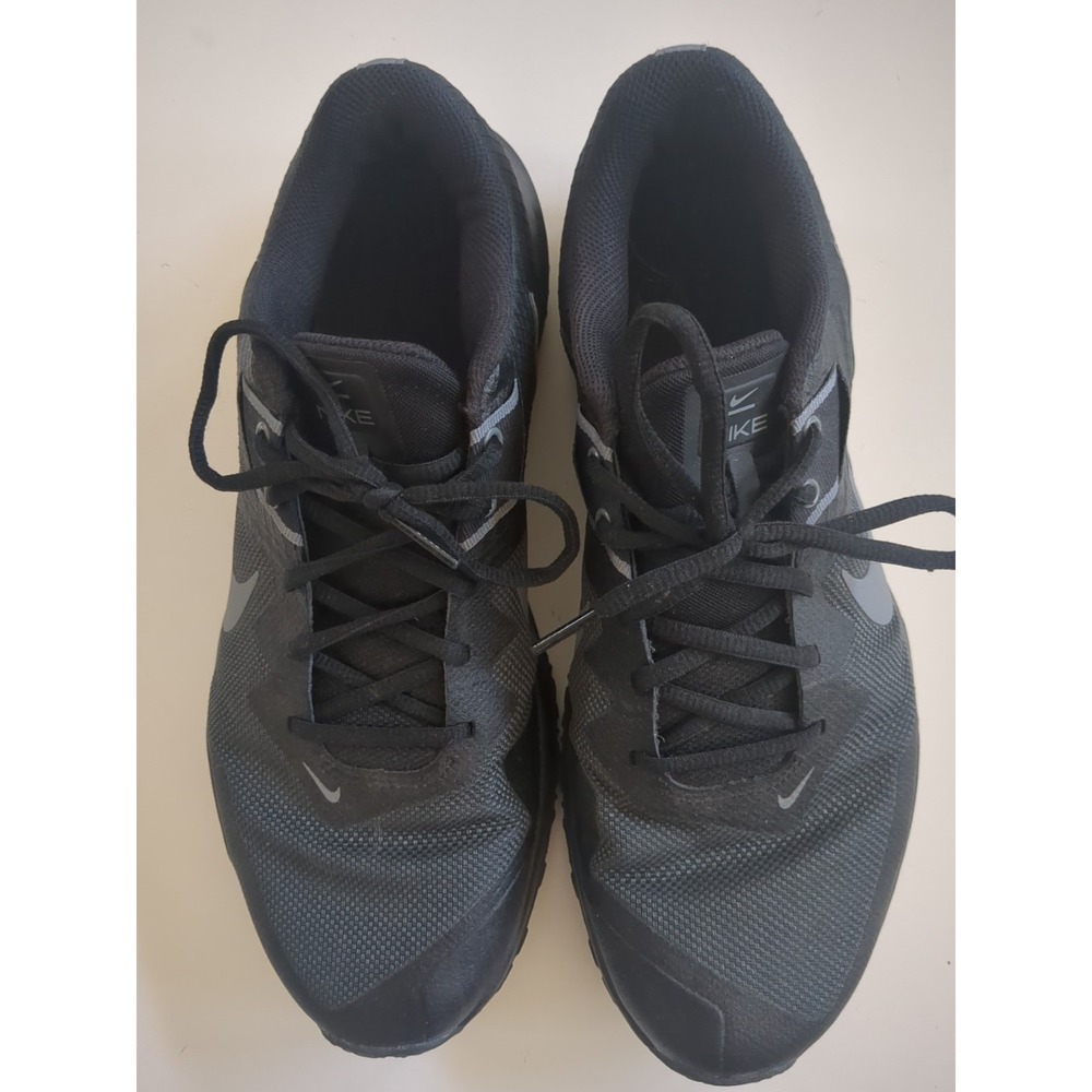 Nike Men's Athletic Shoes Varsity Compete TR 3 Sneakers 11 Pre-Owned Smoke